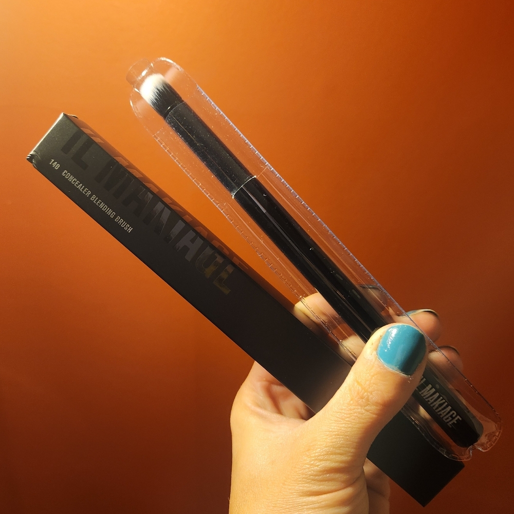 IlL Makiage Concealer Blendin Brush #140
